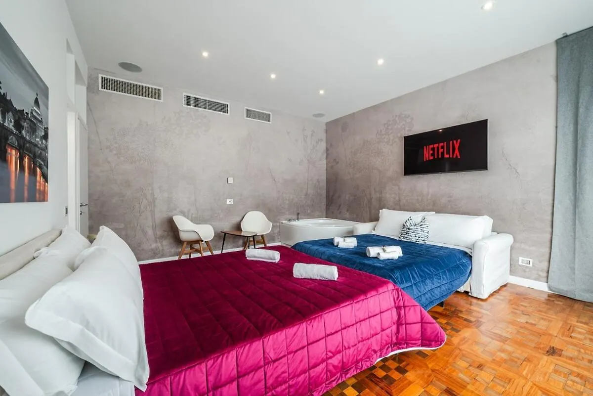 Rome Centre - Spacious Apartment - Jacuzzi - Ac - Wifi 意大利