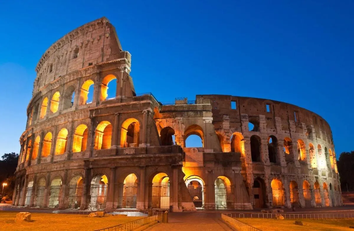 Rome Centre - Spacious Apartment - Jacuzzi - Ac - Wifi